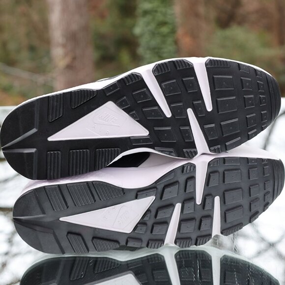 Nike Air Huarache White Red Oxide - Picture 13 of 13